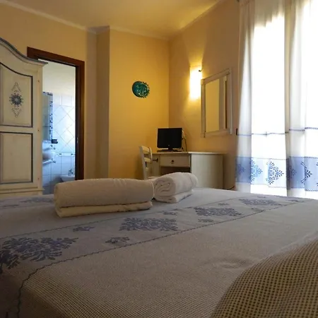 Real B&B Primo Sole Castelsardo Camera foto